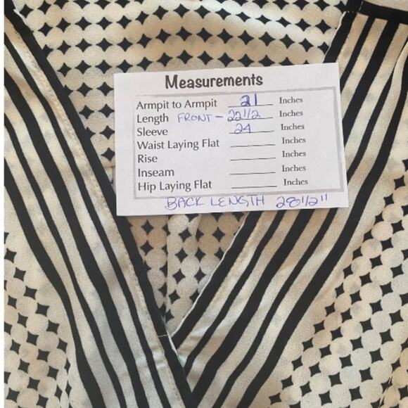 MAX STUDIO LONG SLEEVE SURPLICE NECK BLOUSE Sz Small - Picture 4 of 4